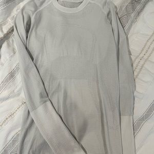 Lululemon top